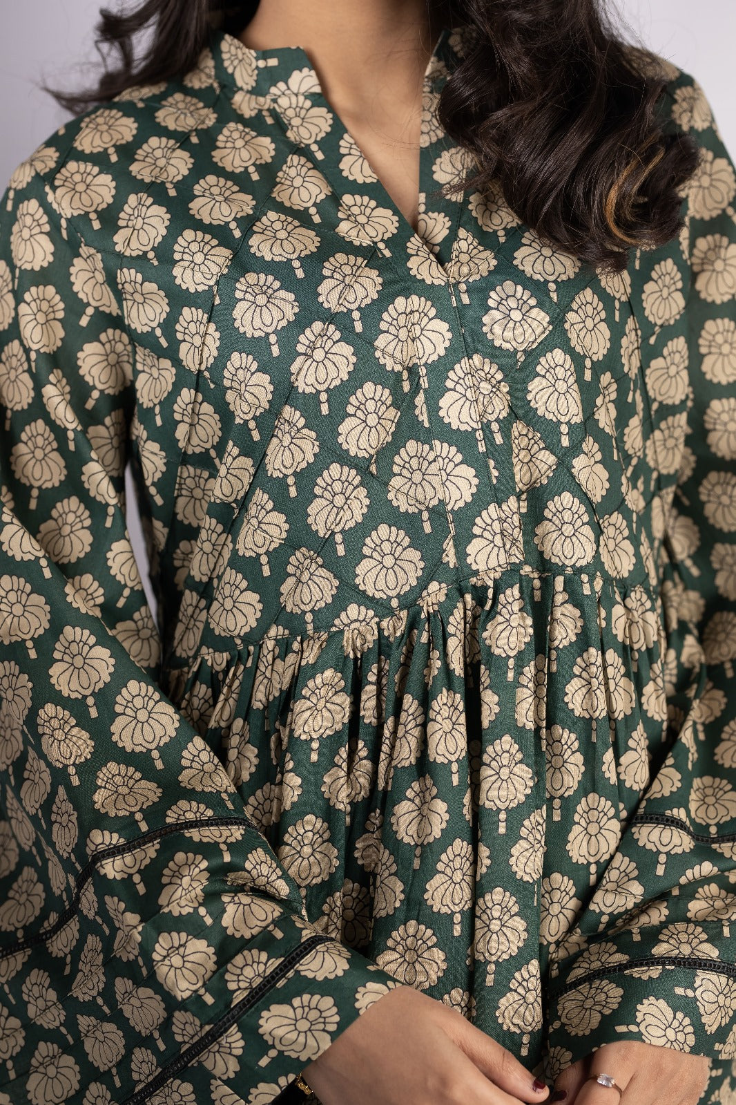 Ladies 2PC Lawn Stitched Dress
