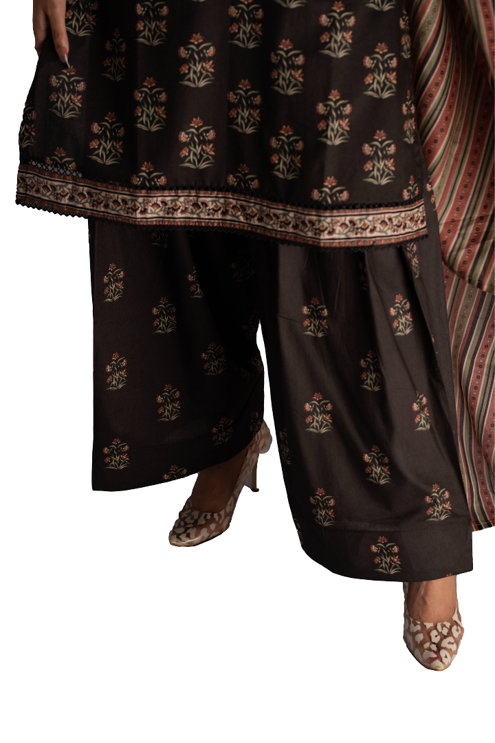 3 piece Printed Lawn Suit For Ladies