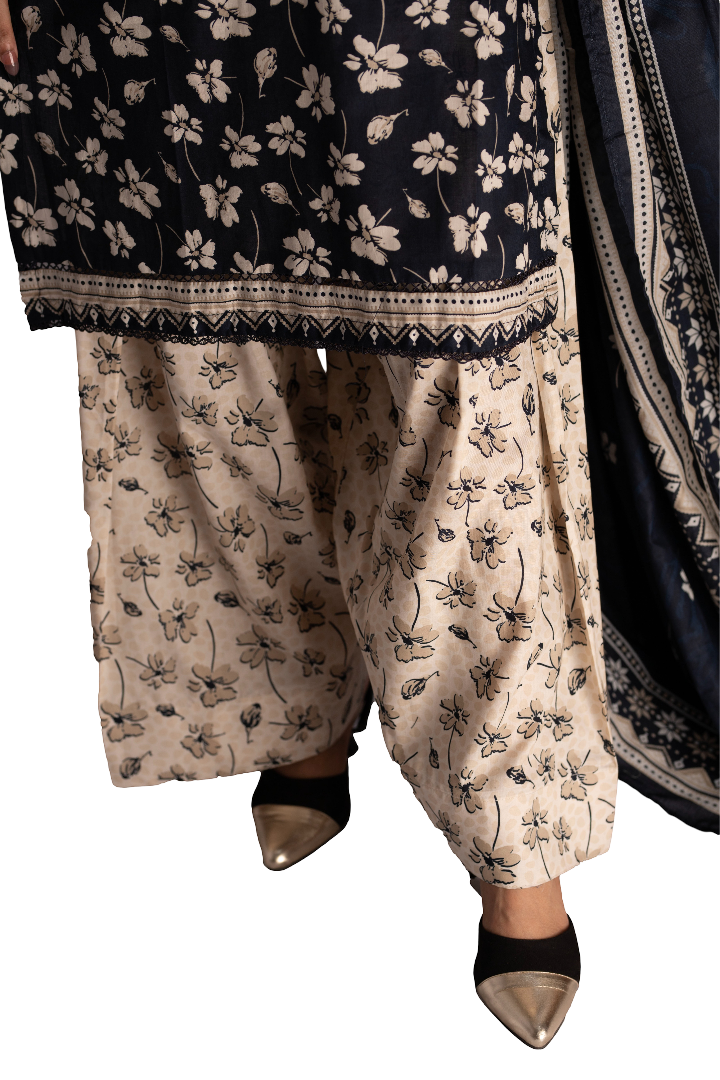 Printed Lawn Suit For Women 3 Piece