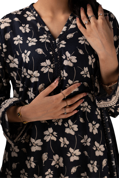 Printed Lawn Suit For Women 3 Piece